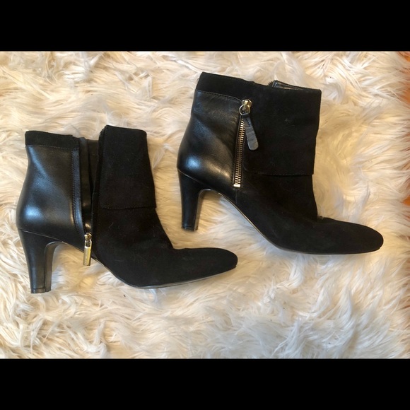 Bandolino Booties - Picture 1 of 2